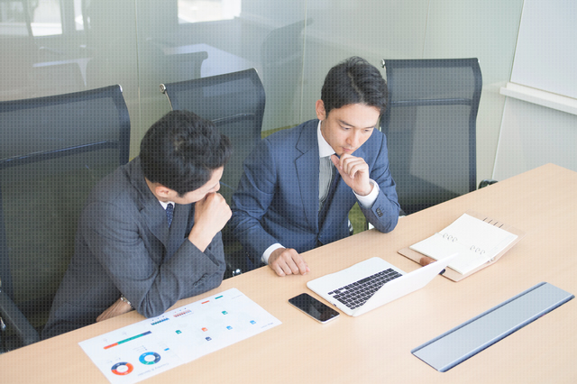 士業ホームページ制作の打ち合わせイメージ